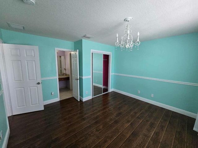 4436 Laurel Place, Weston, FL 33332
