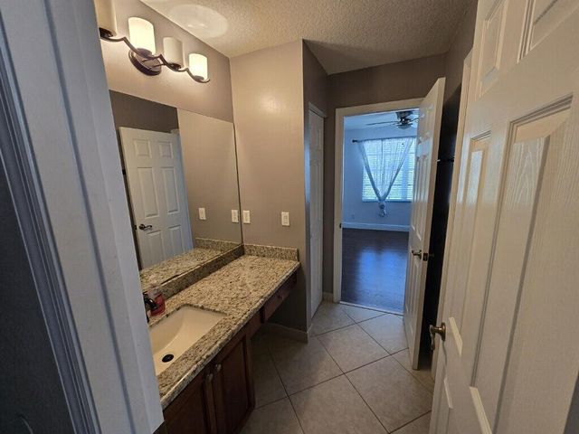 4436 Laurel Place, Weston, FL 33332