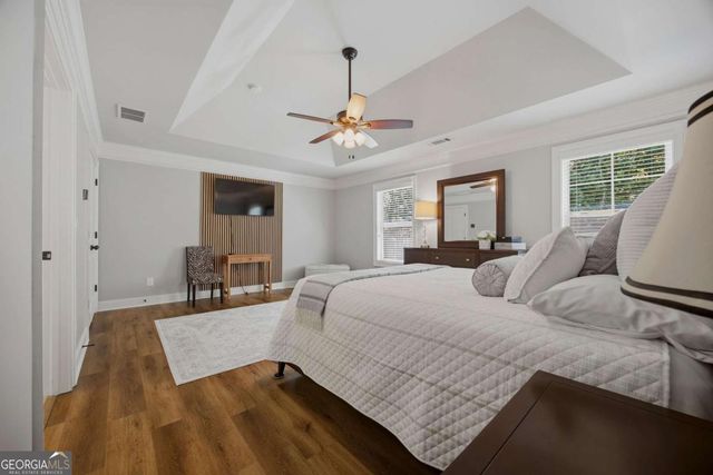589 Warrenton Run Drive, Sugar Hill, GA 30518