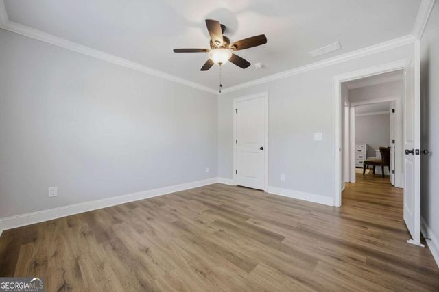589 Warrenton Run Drive, Sugar Hill, GA 30518