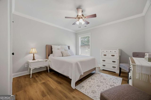 589 Warrenton Run Drive, Sugar Hill, GA 30518