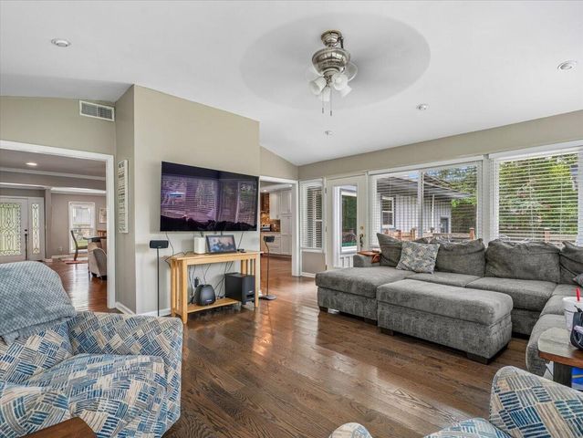 5 Corsica Court, Hanahan, SC 29410