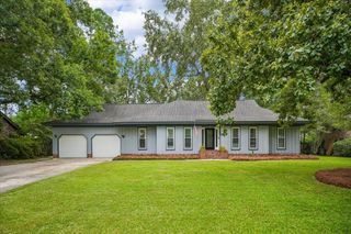 5 Corsica Court, Hanahan, SC 29410