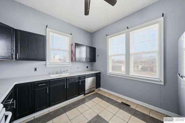 4904 Holdrege Street, Lincoln, NE 68504