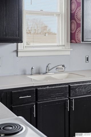 4904 Holdrege Street, Lincoln, NE 68504