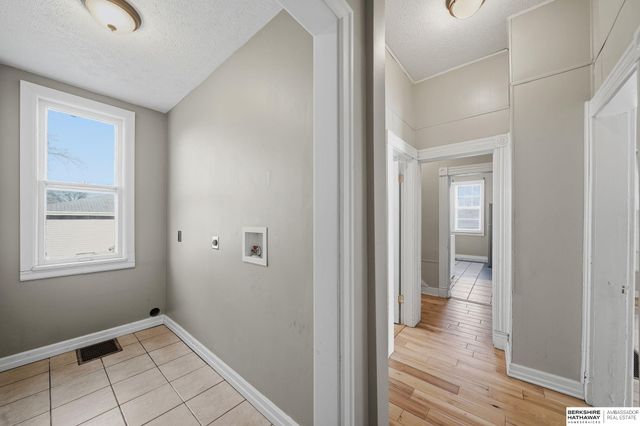 4904 Holdrege Street, Lincoln, NE 68504