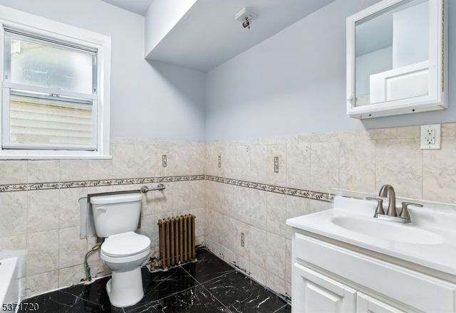 65 N Grove St, East Orange City, NJ 07017