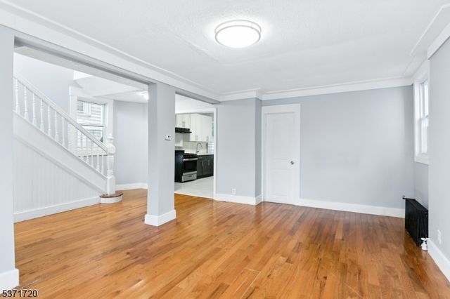 65 N Grove St, East Orange City, NJ 07017