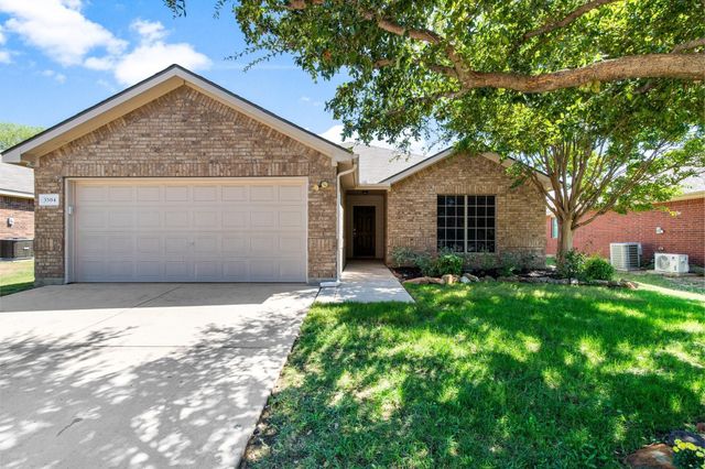 3504 Northpointe Drive, Denton, TX 76207