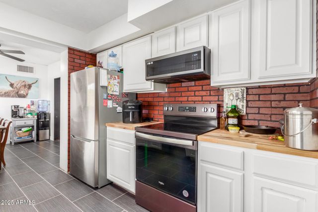 515 W TOLEDO Street, Chandler, AZ 85225