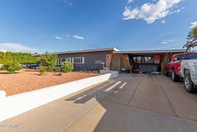 515 W TOLEDO Street, Chandler, AZ 85225