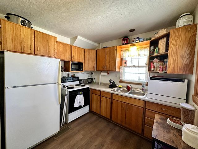 924 12th Avenue NE, Rochester, MN 55906