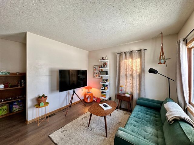 924 12th Avenue NE, Rochester, MN 55906