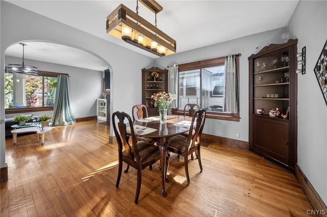 148 Winthrop Rd, Syracuse, NY 13206