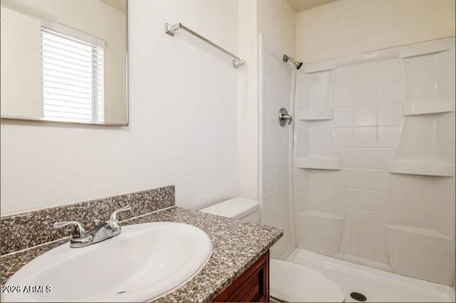 3808 W GLENDALE Avenue, Phoenix, AZ 85051