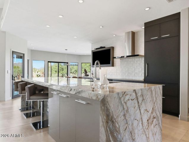 19142 E FALCON Circle, Rio Verde, AZ 85263