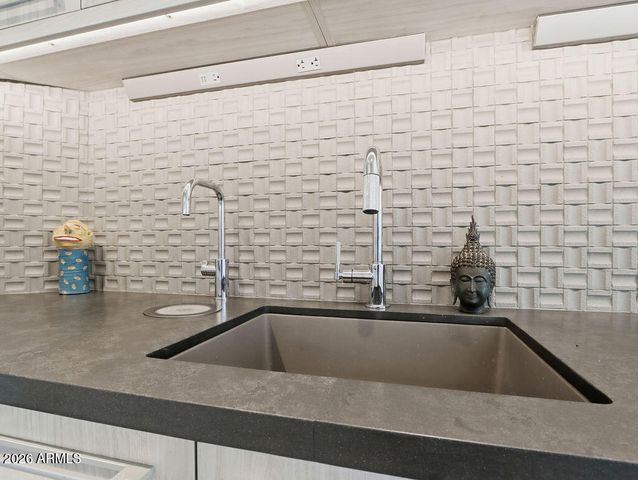 19142 E FALCON Circle, Rio Verde, AZ 85263