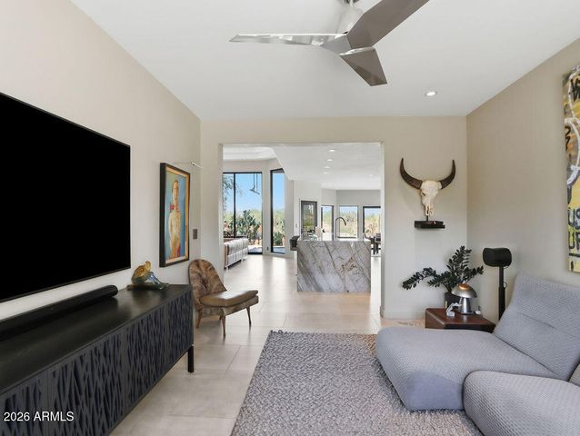 19142 E FALCON Circle, Rio Verde, AZ 85263
