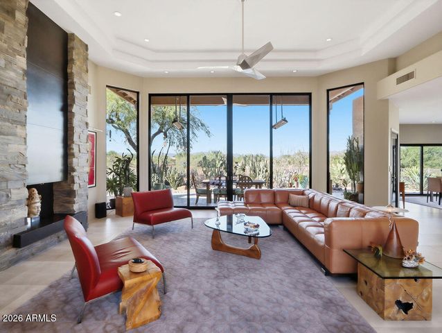 19142 E FALCON Circle, Rio Verde, AZ 85263