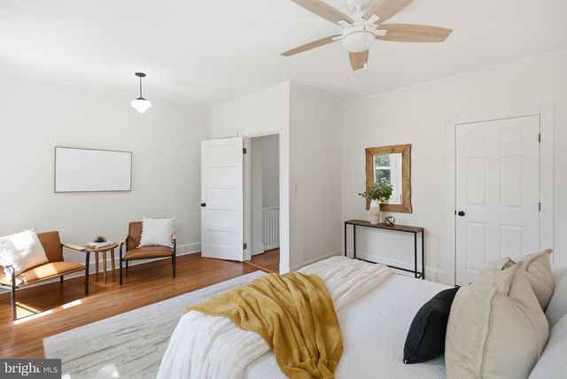 2129 NEWPORT PL NW, Washington, DC 20037