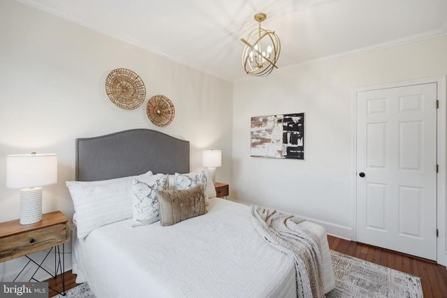 2129 NEWPORT PL NW, Washington, DC 20037