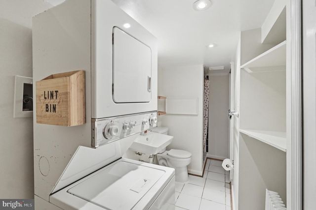 2129 NEWPORT PL NW, Washington, DC 20037