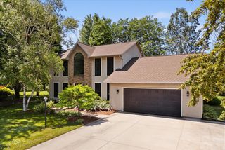 3912 Pineview COURT, Sheboygan, WI 53083