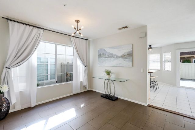 1772 Promenade Cir, Vista, CA 92083