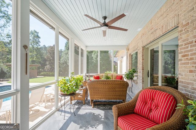 902 Lenora Drive NW, Kennesaw, GA 30152