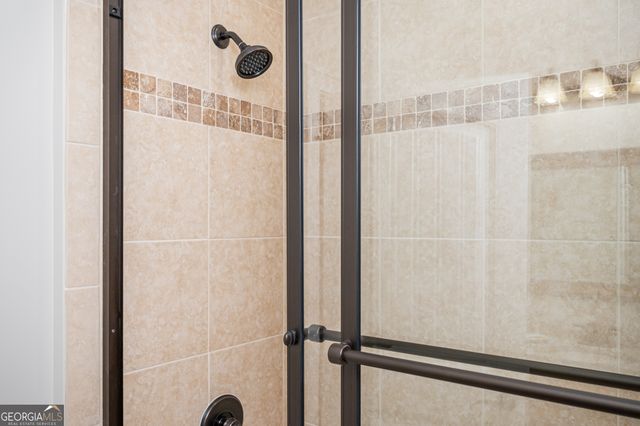 902 Lenora Drive NW, Kennesaw, GA 30152