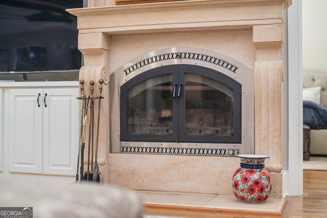 902 Lenora Drive NW, Kennesaw, GA 30152