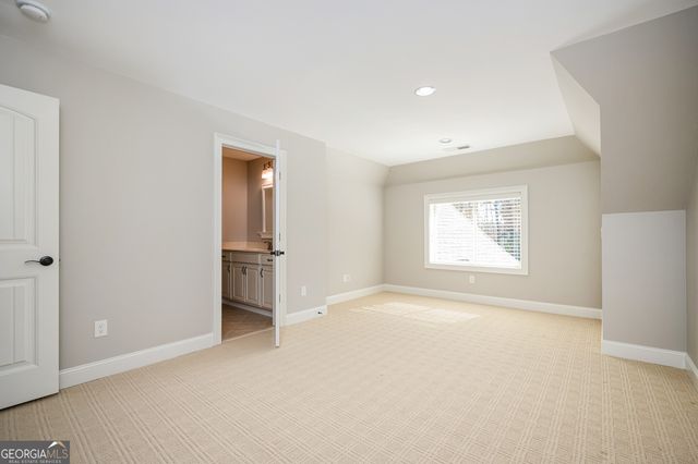 902 Lenora Drive NW, Kennesaw, GA 30152