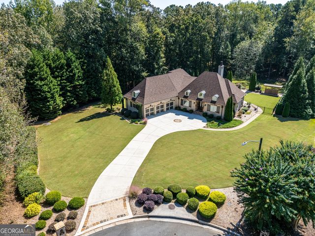902 Lenora Drive NW, Kennesaw, GA 30152