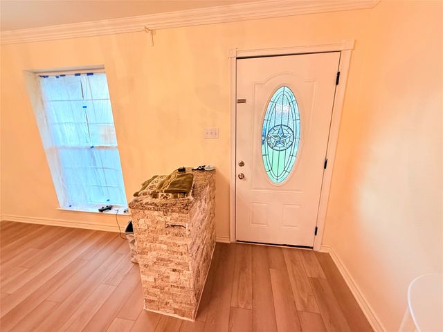 2910 Sun Valley Street, Irving, TX 75062