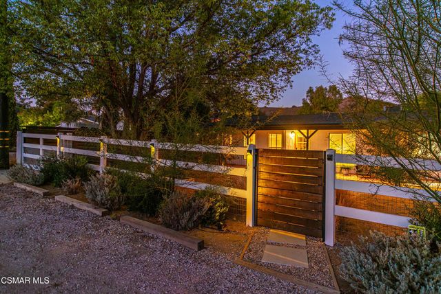 5512 Colodny Drive, Agoura Hills, CA 91301