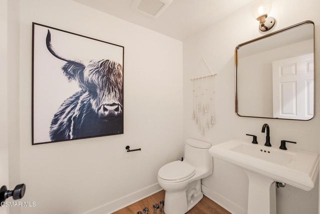 5512 Colodny Drive, Agoura Hills, CA 91301