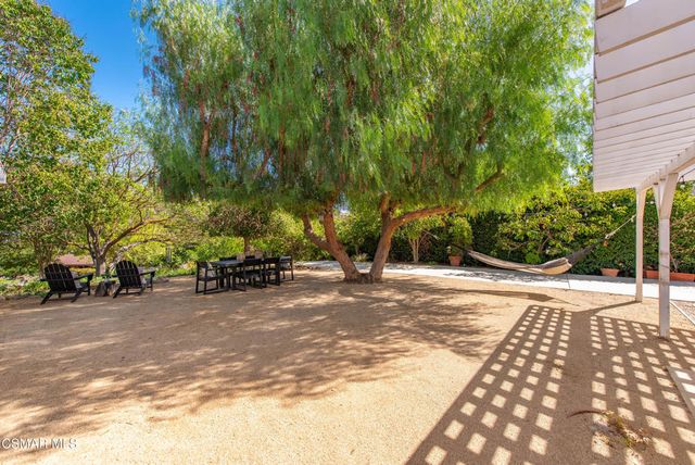 5512 Colodny Drive, Agoura Hills, CA 91301