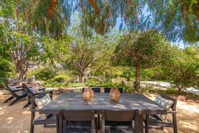 5512 Colodny Drive, Agoura Hills, CA 91301