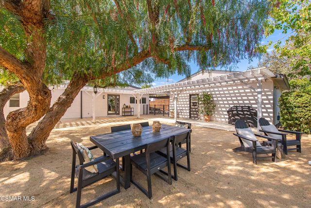 5512 Colodny Drive, Agoura Hills, CA 91301