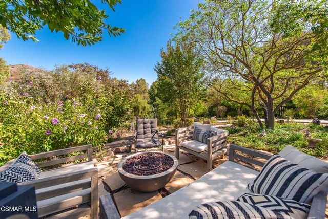 5512 Colodny Drive, Agoura Hills, CA 91301