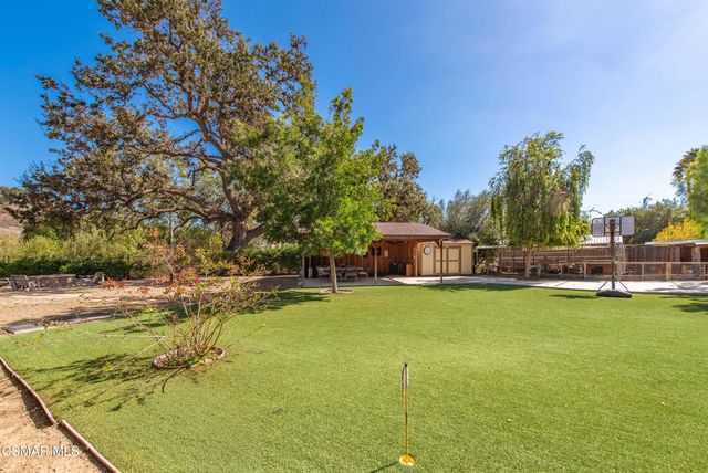 5512 Colodny Drive, Agoura Hills, CA 91301