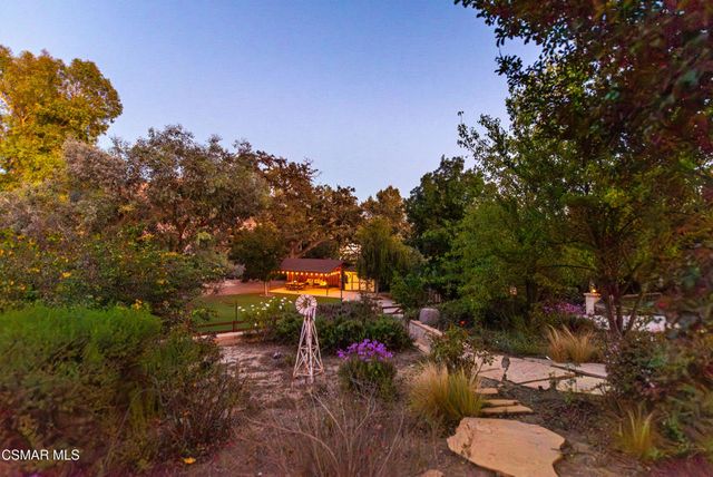 5512 Colodny Drive, Agoura Hills, CA 91301