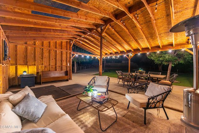 5512 Colodny Drive, Agoura Hills, CA 91301