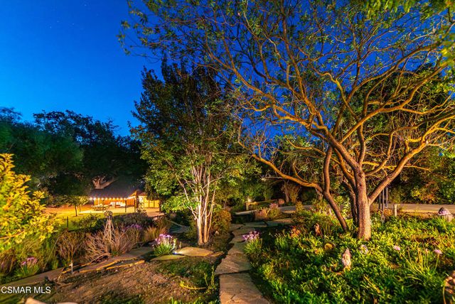 5512 Colodny Drive, Agoura Hills, CA 91301