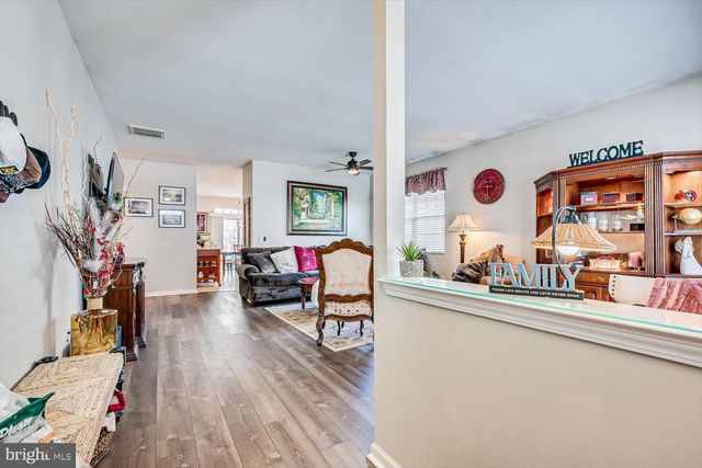 24 LILLY DR, Tuckerton, NJ 08087