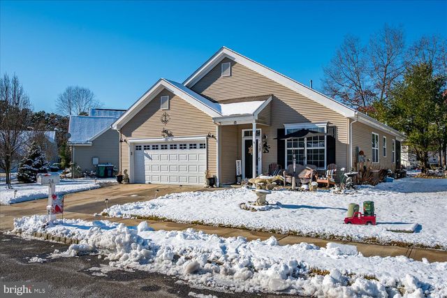 24 LILLY DR, Tuckerton, NJ 08087