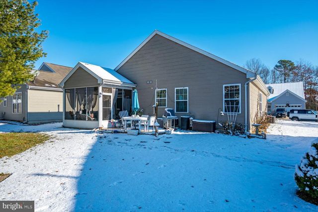 24 LILLY DR, Tuckerton, NJ 08087