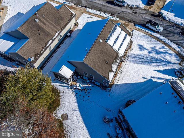 24 LILLY DR, Tuckerton, NJ 08087