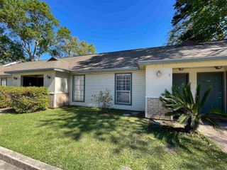 402 Lee Drive #10E, Baton Rouge, LA 70808