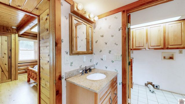 88 Lynnhurst Drive, Murray, KY 42071